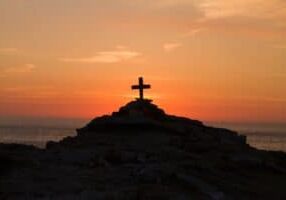 Cross sunset